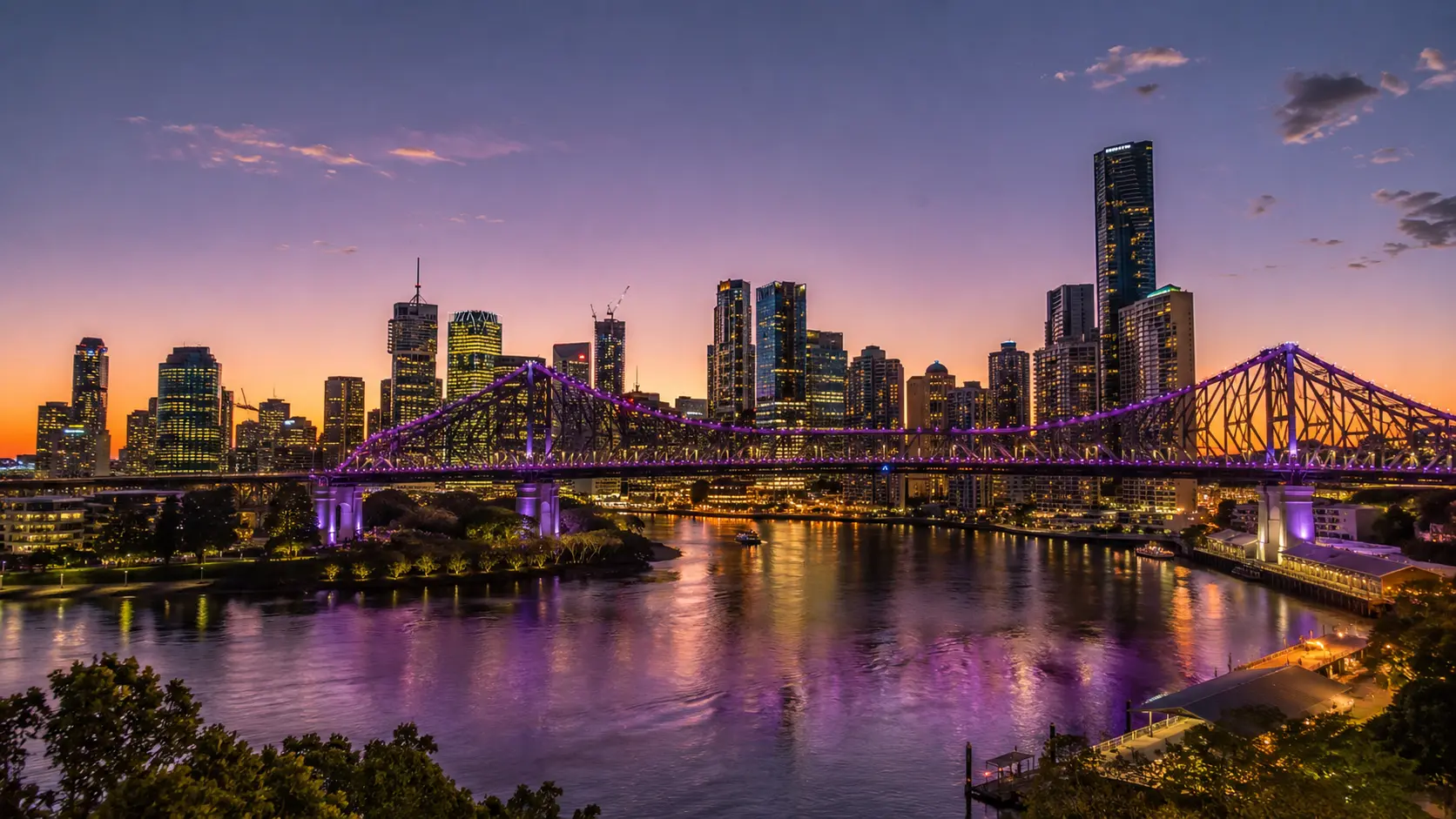 Gold Coast & Brisbane - Sunrise Shores & River City Elegance - Australia Photo 3