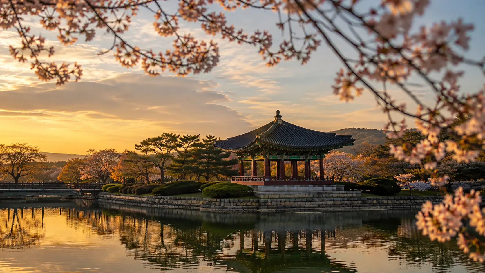Echoes of Korea : SEOUL • BUSAN • GYEONGJU  - South Korea Photo 3